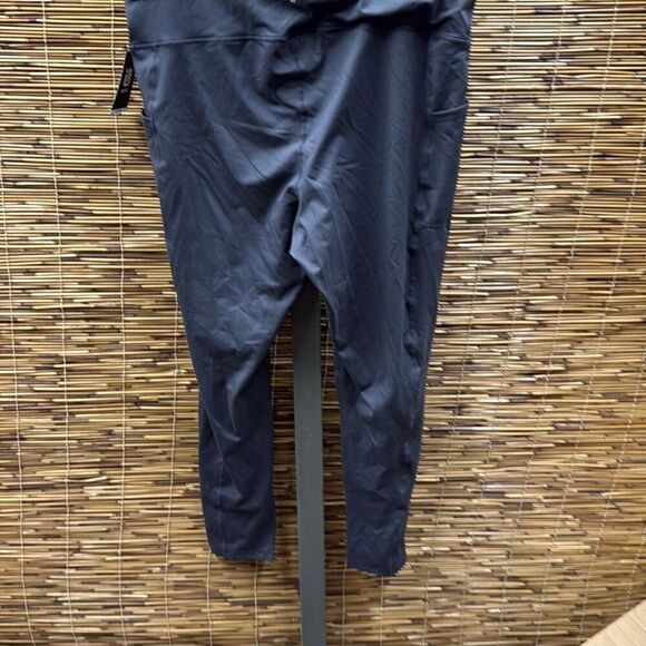 Ideology Plus Size Side-Pocket Full-Length Legging, Created for Macy's - Deep Ch - Picture 3 of 3